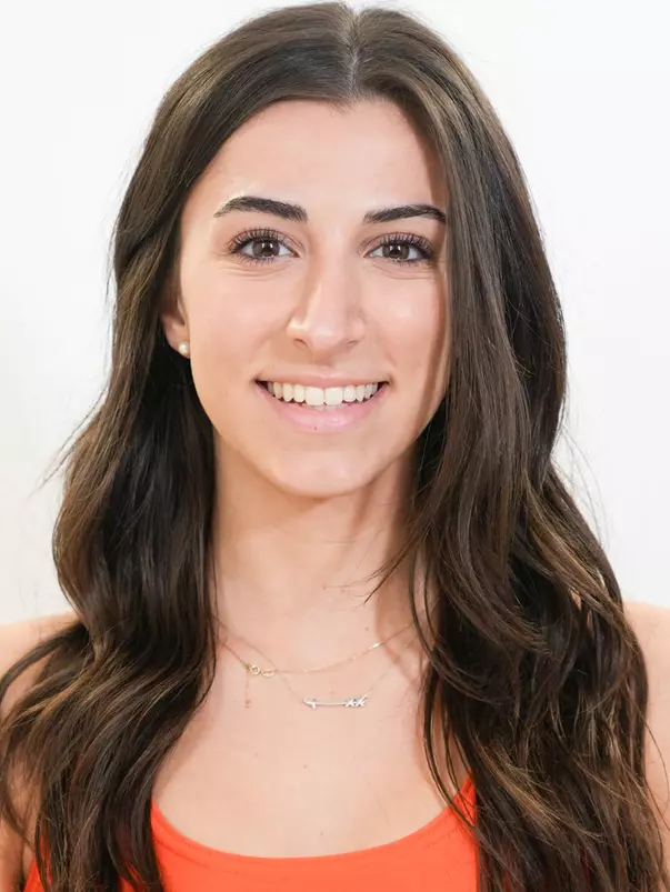 Alexa Andron Head Shot
