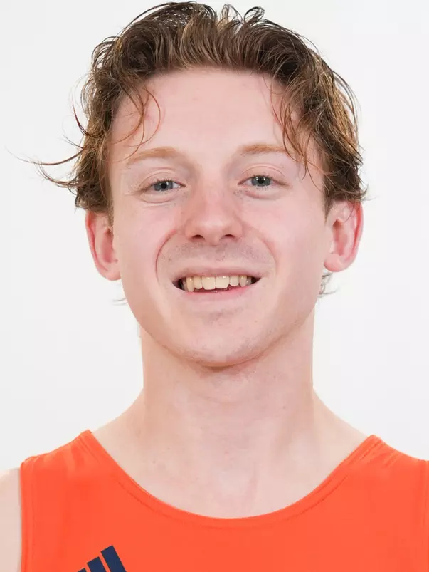 Colby Belczyk Headshot