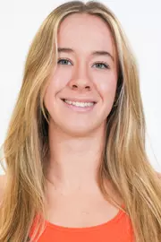Isabella Johns Headshot