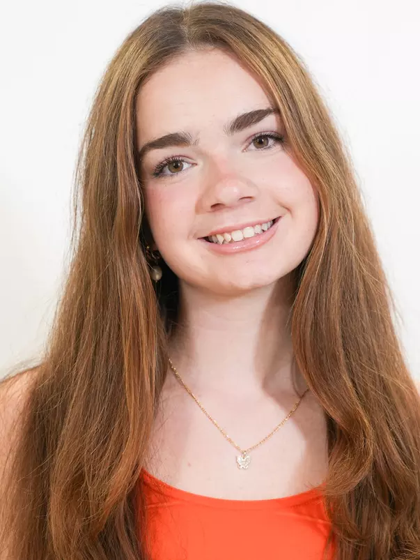 Alexandra Lea Headshot