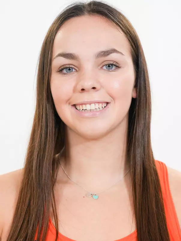 Maura Michalczyk Headshot