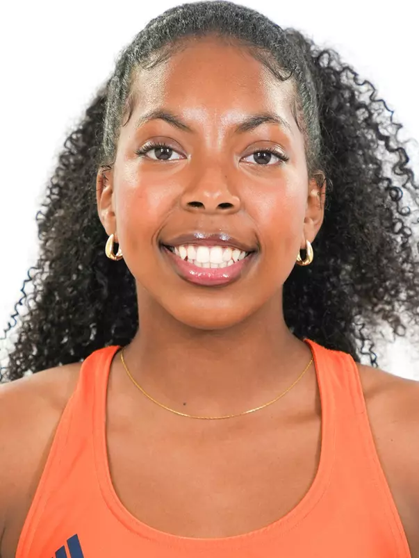 Noelani Sadler Headshot