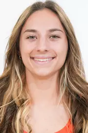 Madeline Sipe Headshot