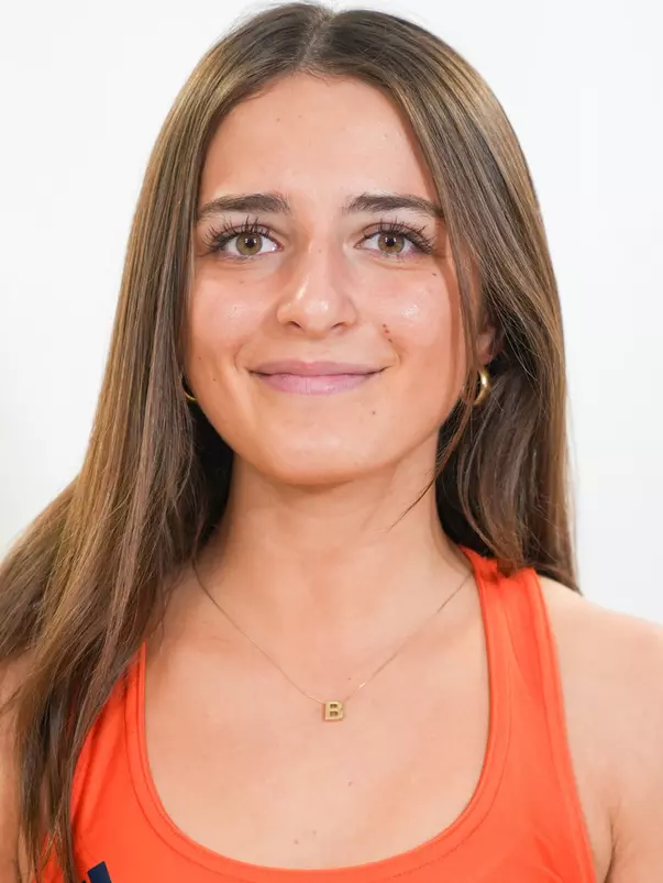 Sierra Strasser Headshot