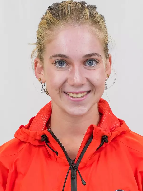 Shaelyn McNally Headshot