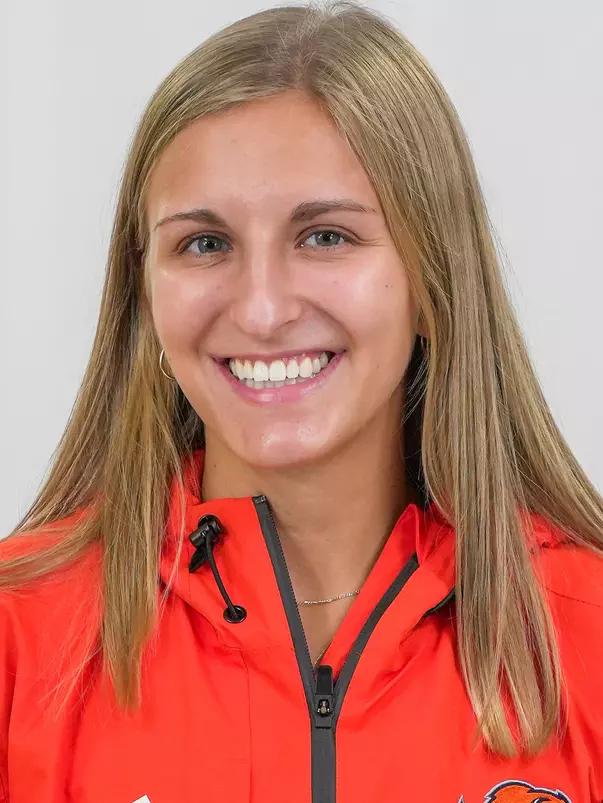 Lauren Shaffer Headshot