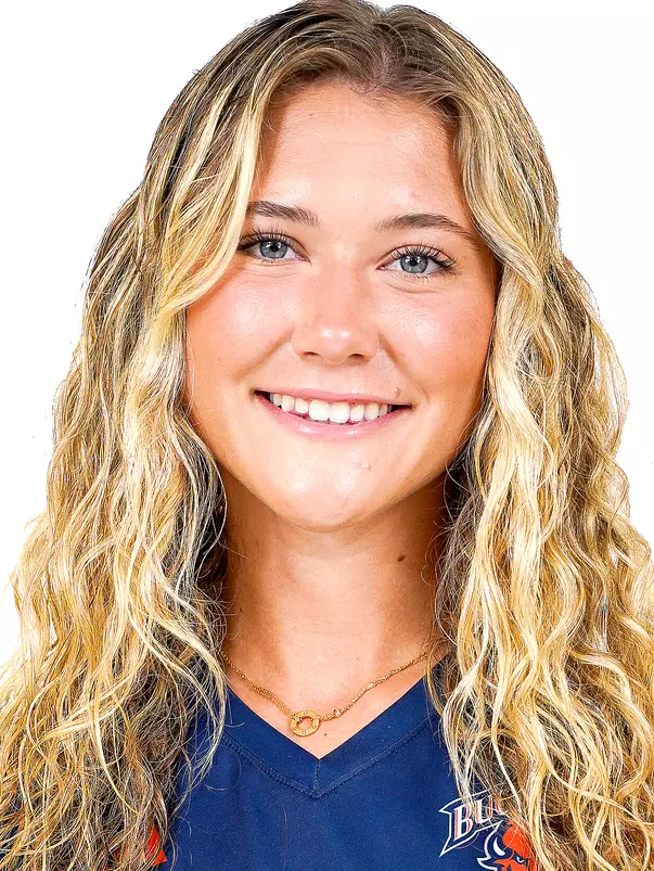 Riley Hayes Head Shot