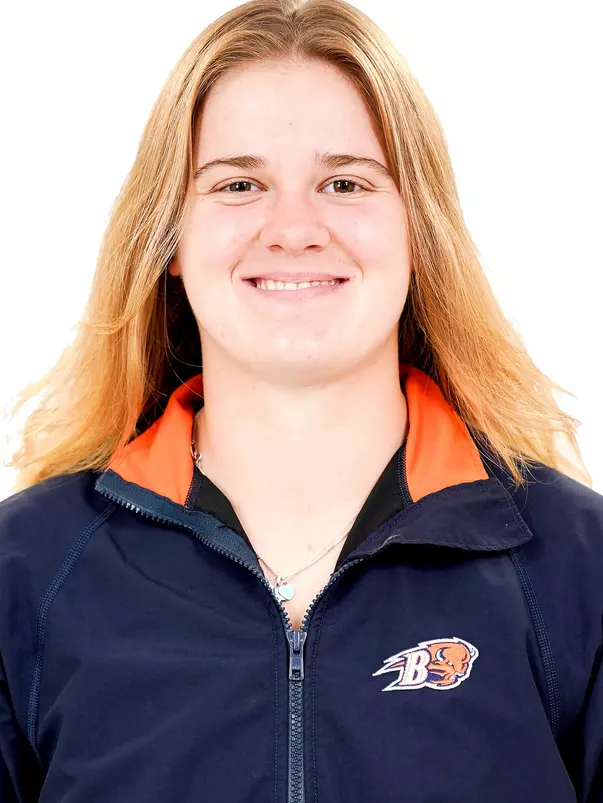 Enya Gilroy Head Shot