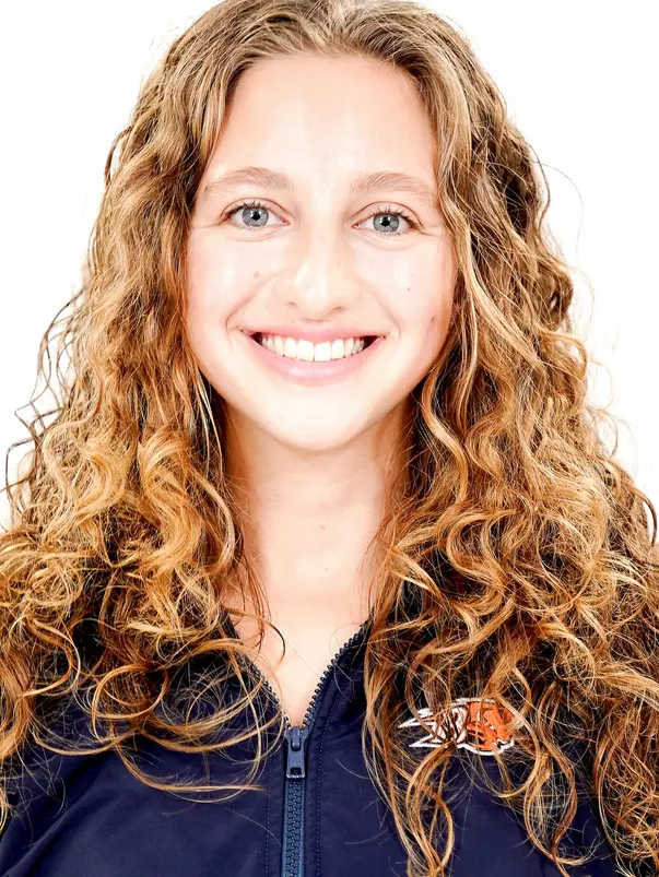 Eliza Horne Head Shot