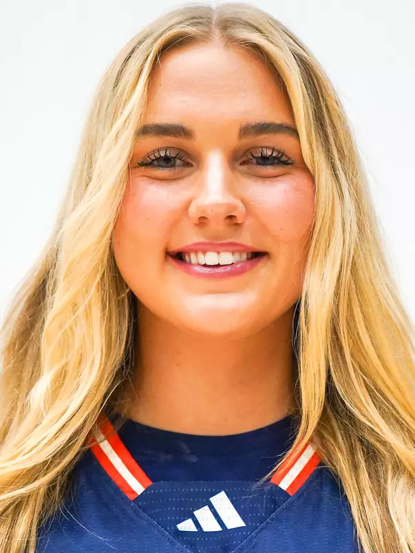 Hope Masonius Headshot