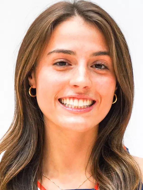 Isabella King Headshot