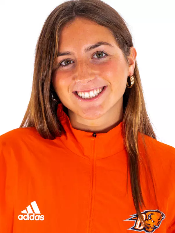 Keira Giles Headshot