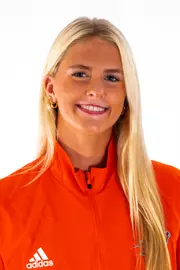 Alivia Wainwright Headshot