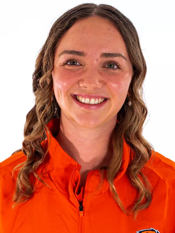 Lily Matthews Headshot