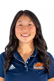 Nicole Yun Headshot 2