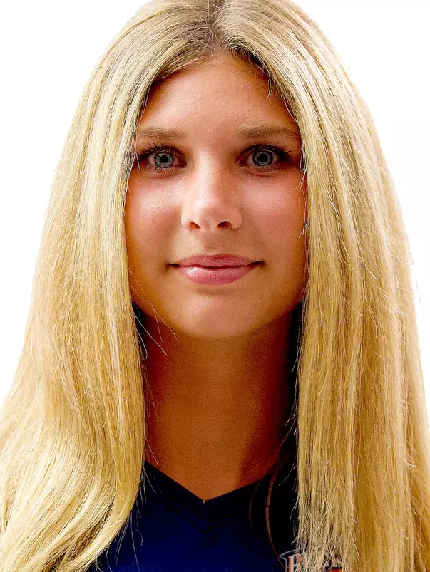 Julia Palitti Head Shot