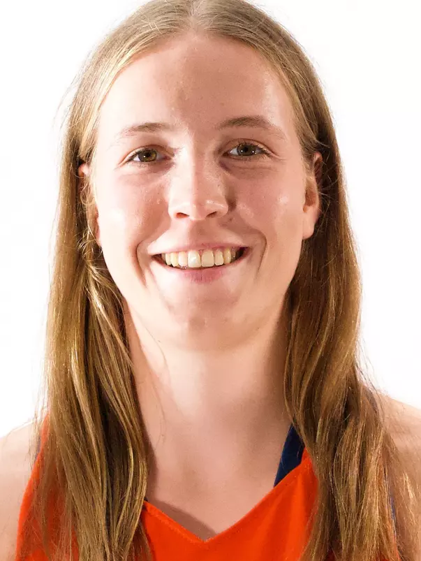 Kira Leclercq Headshot