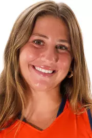 Bella Notaro Headshot