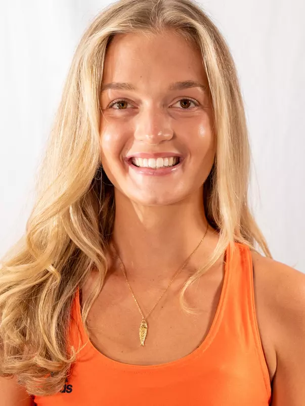 Anna Kylish Headshot