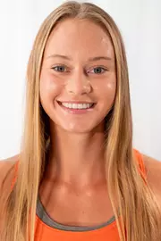Hailey Reinhard Headshot