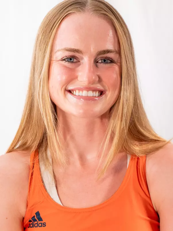 Meghan Rentner Headshot