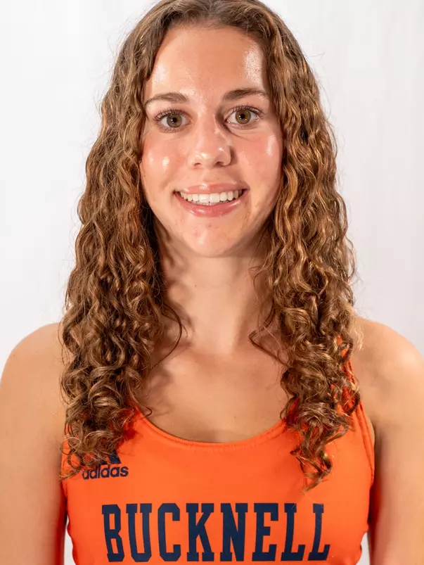 Sara Bronson Headshot