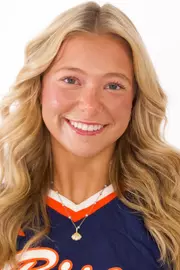 Hailey McCutchan Headshot