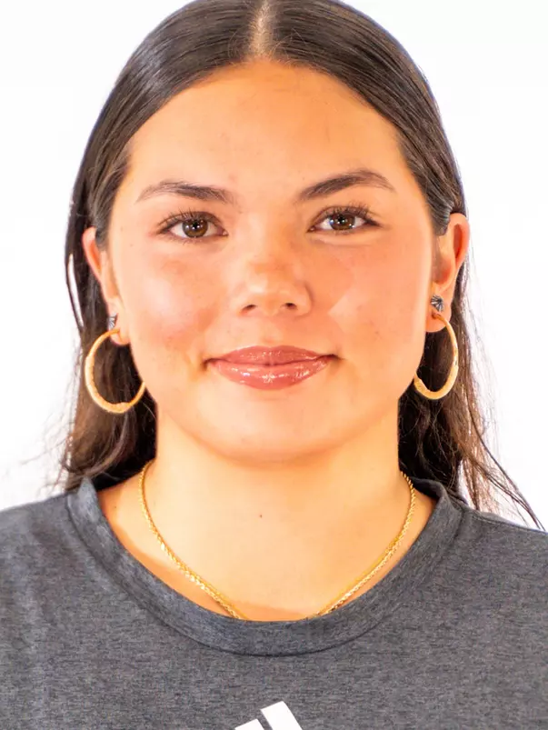 Lehua Bender Headshot