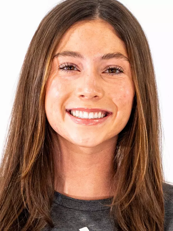 Caroline Brown Headshot