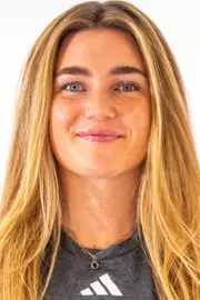 Anna Plante Headshot