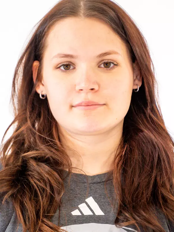 Tamara Torkos Headshot