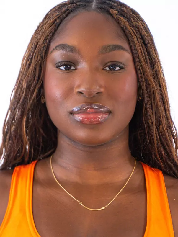 Amanda Agambire Headshot