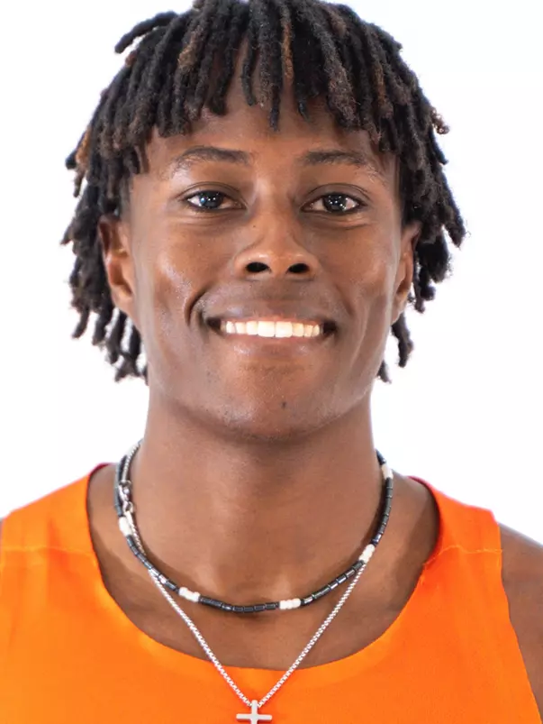 Amani Brown Headshot