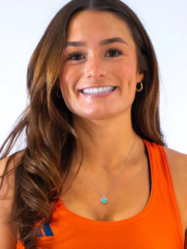 Avery Hargis Headshot