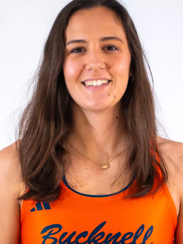 Madeline Lehker Headshot