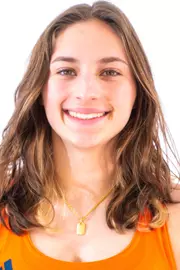 Madeline Sipe Headshot