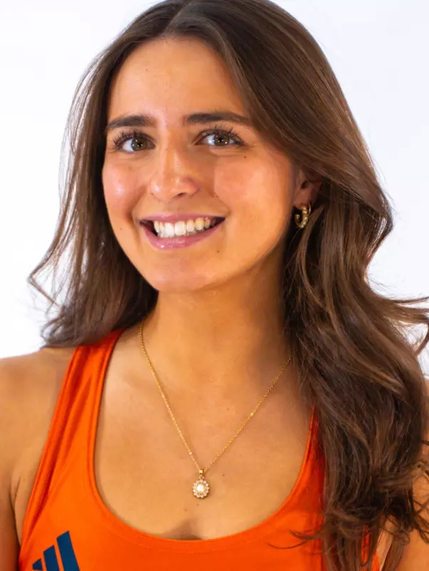 Sierra Strasser Headshot