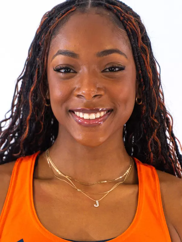 Jenna Wright Headshot