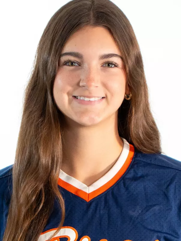 Ella Berkebile Headshot