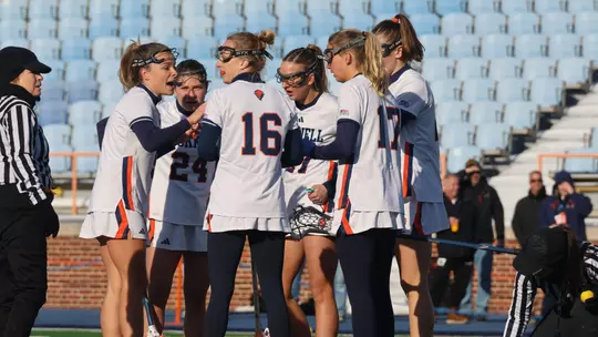 Women's Lax Huddle