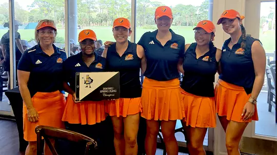 Women's Golf NKU Team Champ