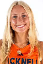 Juliana Serafin Headshot