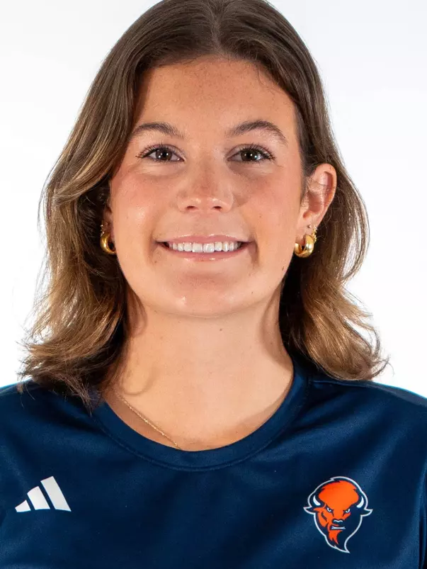 Avery Bryan Headshot