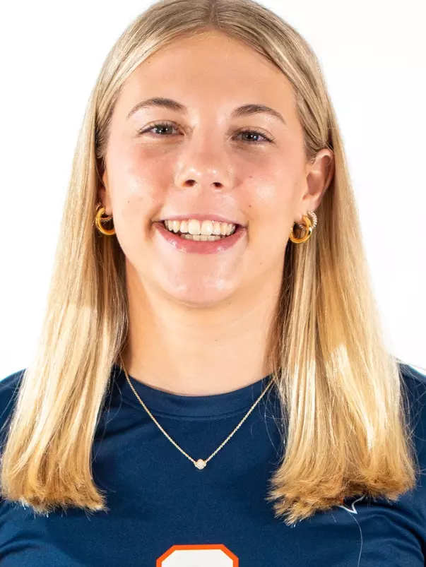 Emily Kearney Headshot