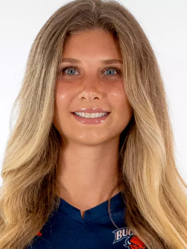 Julia Palitti Head Shot