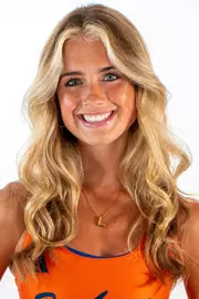 Laura Posh Headshot