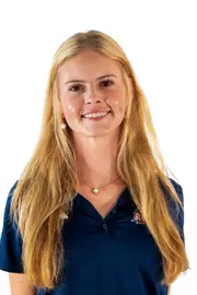 Darcy Wright Headshot