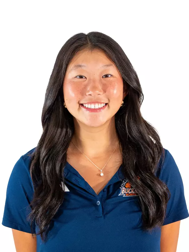 Nicole Yun Headshot