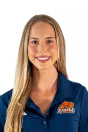 Mattea Issa Headshot 2