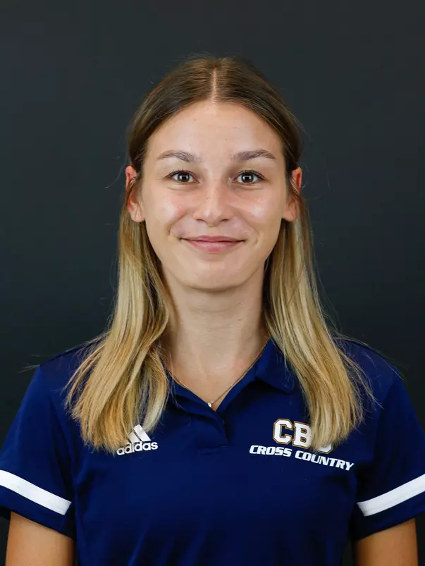 Emilia Mikszuta head shot